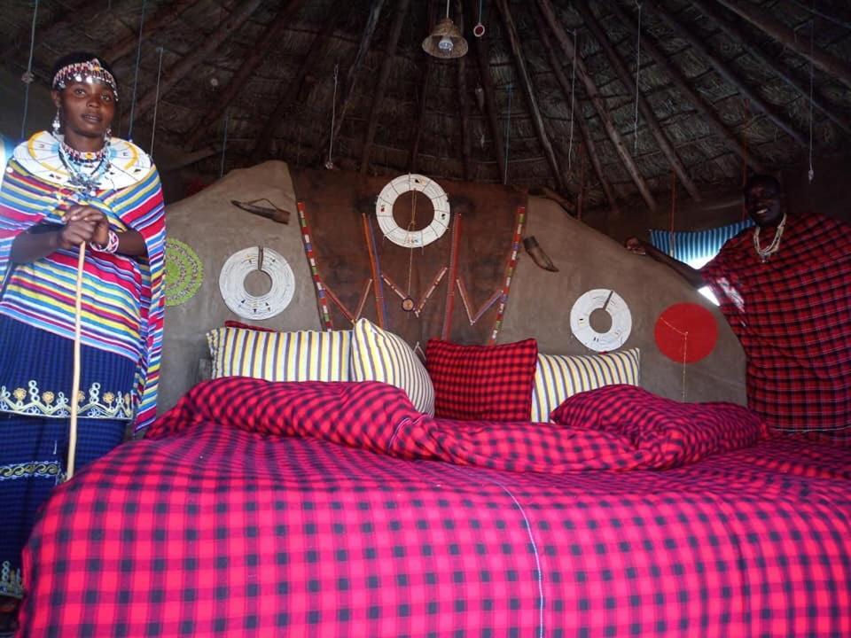 Osiligilai Maasai Lodge Sanya Juu Екстериор снимка