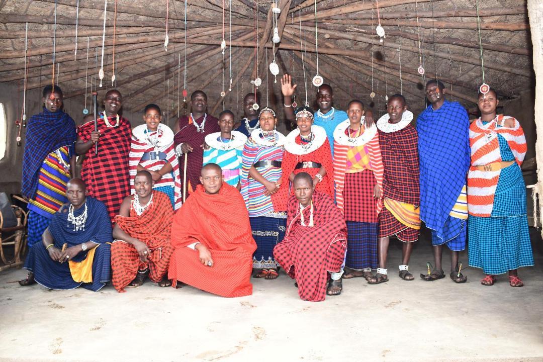 Osiligilai Maasai Lodge Sanya Juu Екстериор снимка
