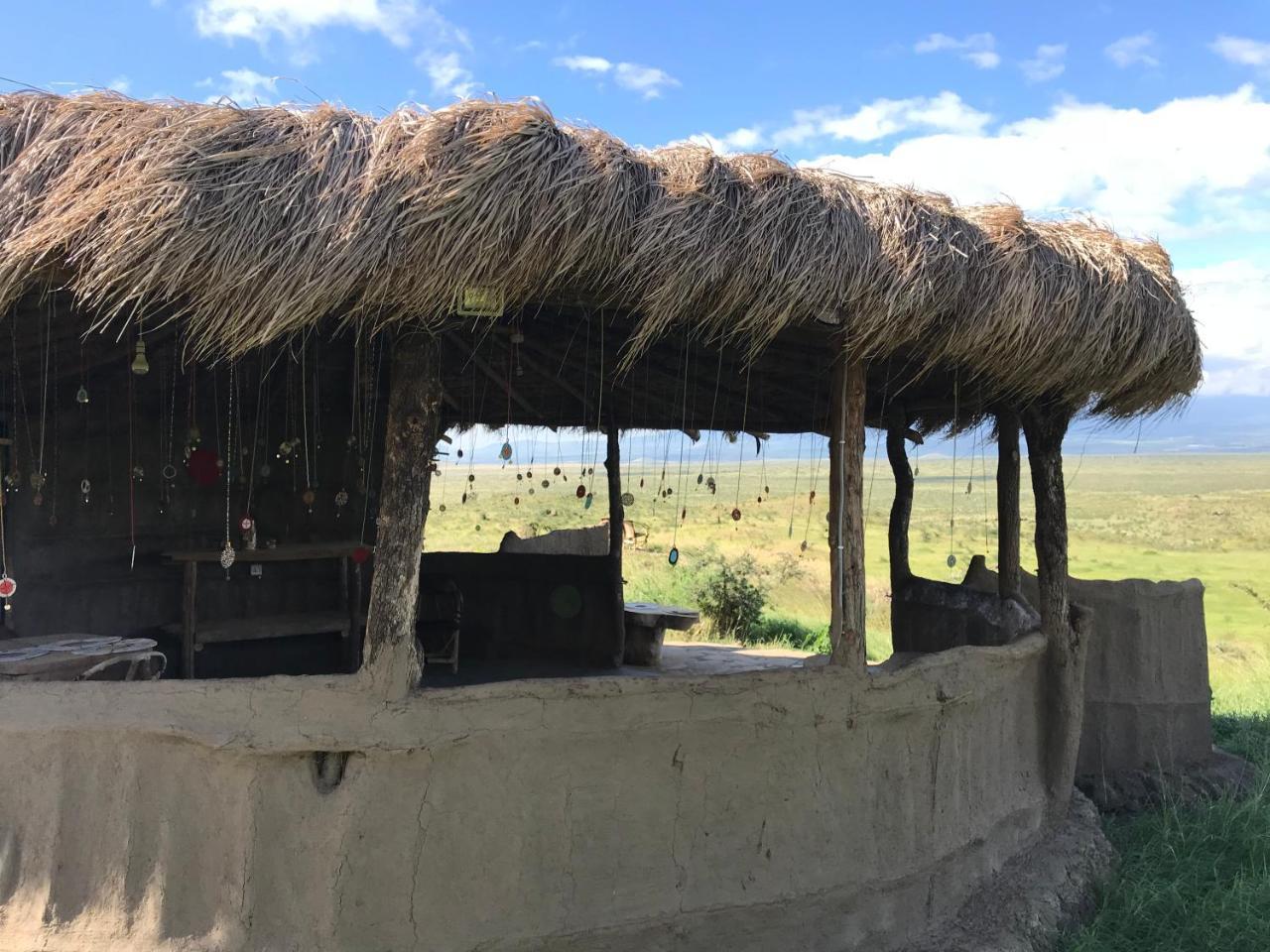 Osiligilai Maasai Lodge Sanya Juu Екстериор снимка