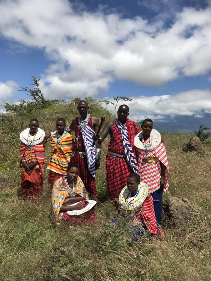 Osiligilai Maasai Lodge Sanya Juu Екстериор снимка